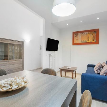 Appartamento Incantevole Con Patio Φλωρεντία Εξωτερικό φωτογραφία