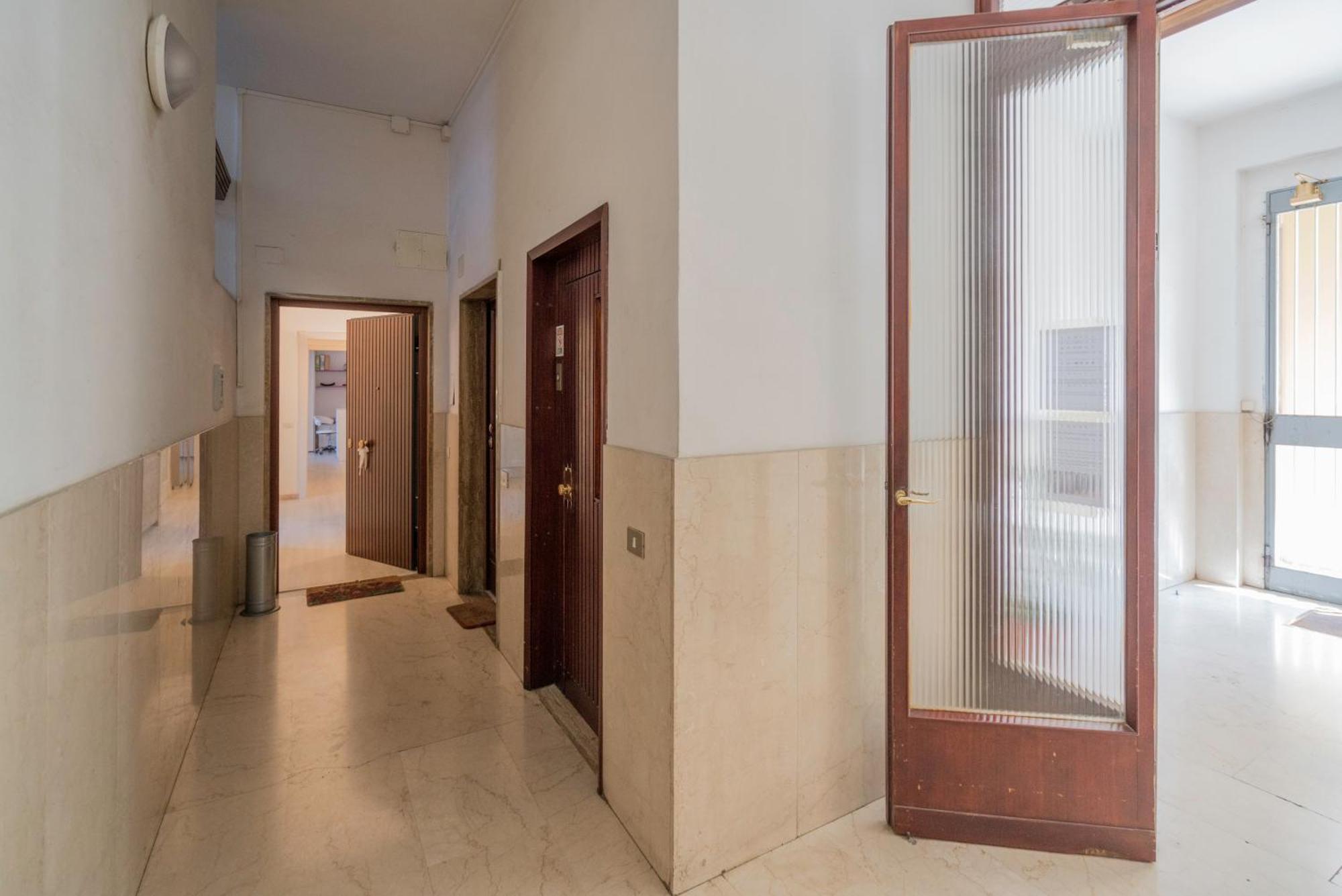 Appartamento Incantevole Con Patio Φλωρεντία Εξωτερικό φωτογραφία